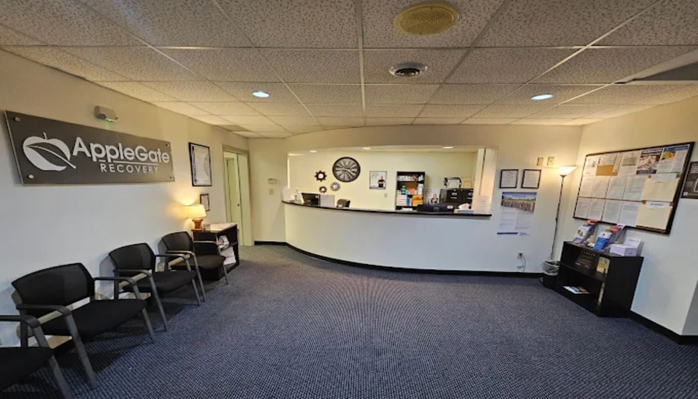 AppleGate Recovery Elyria