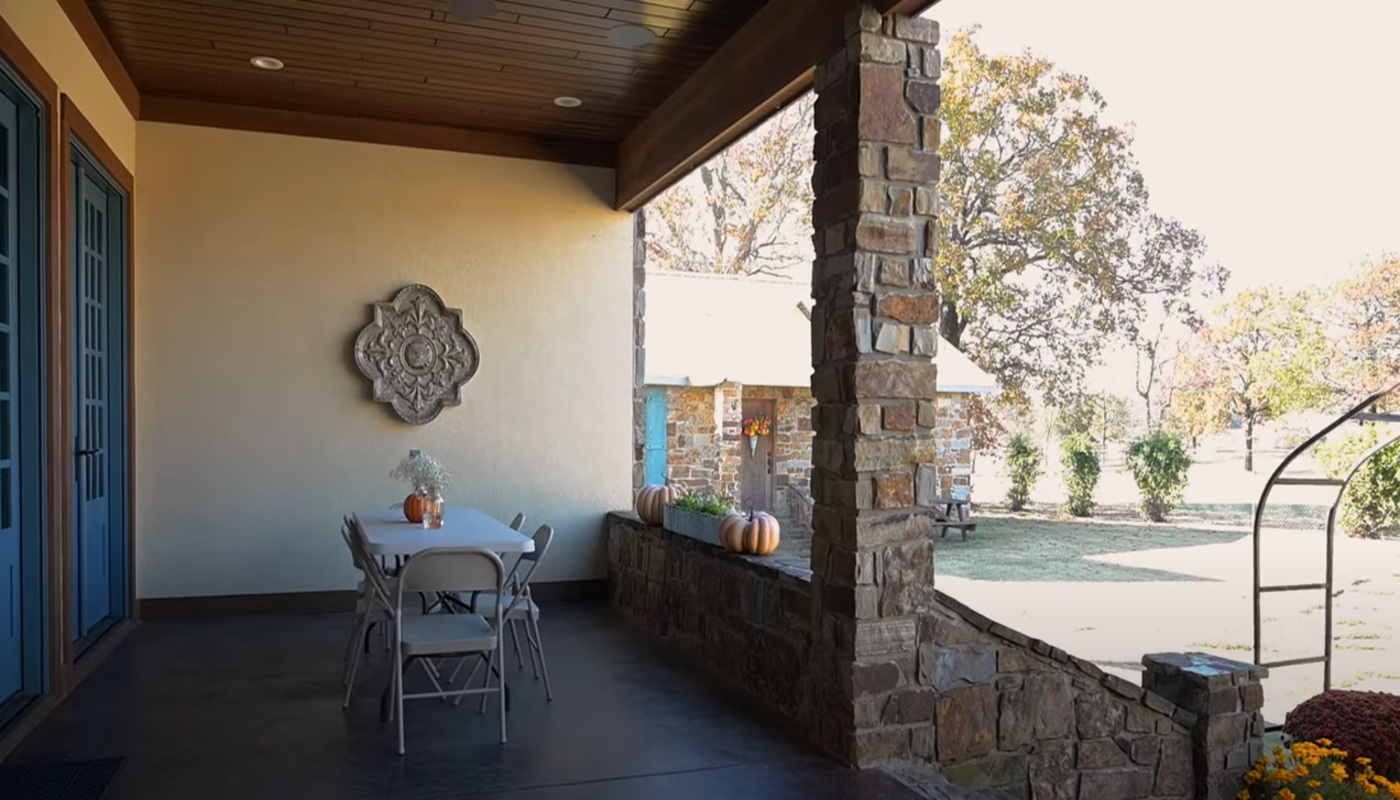 Encounter at New Canaan Ranch