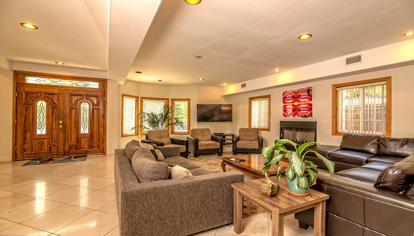 Epiphany Sober Living Roxbury House