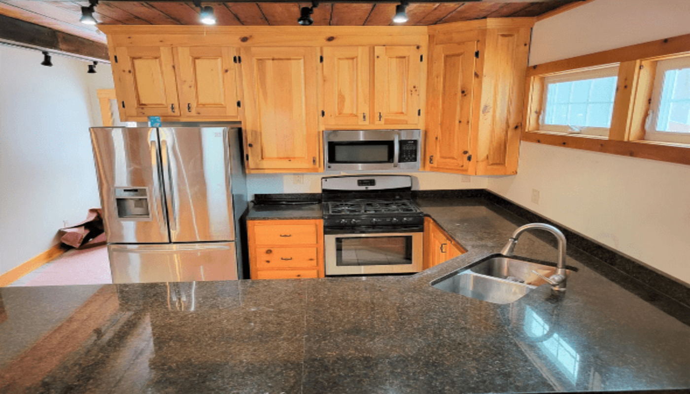 Stoodley Men's Sober House